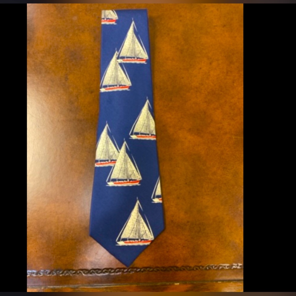 Polo Ralph Lauren Made in USA Vintage Sail Boat Print Silk Tie in Navy